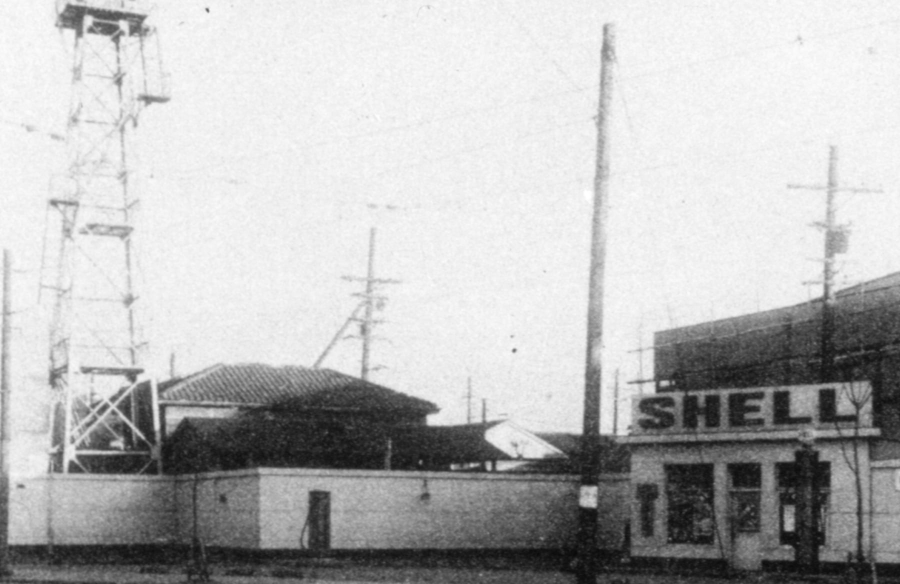 大型給油所1号店（亀甲町）